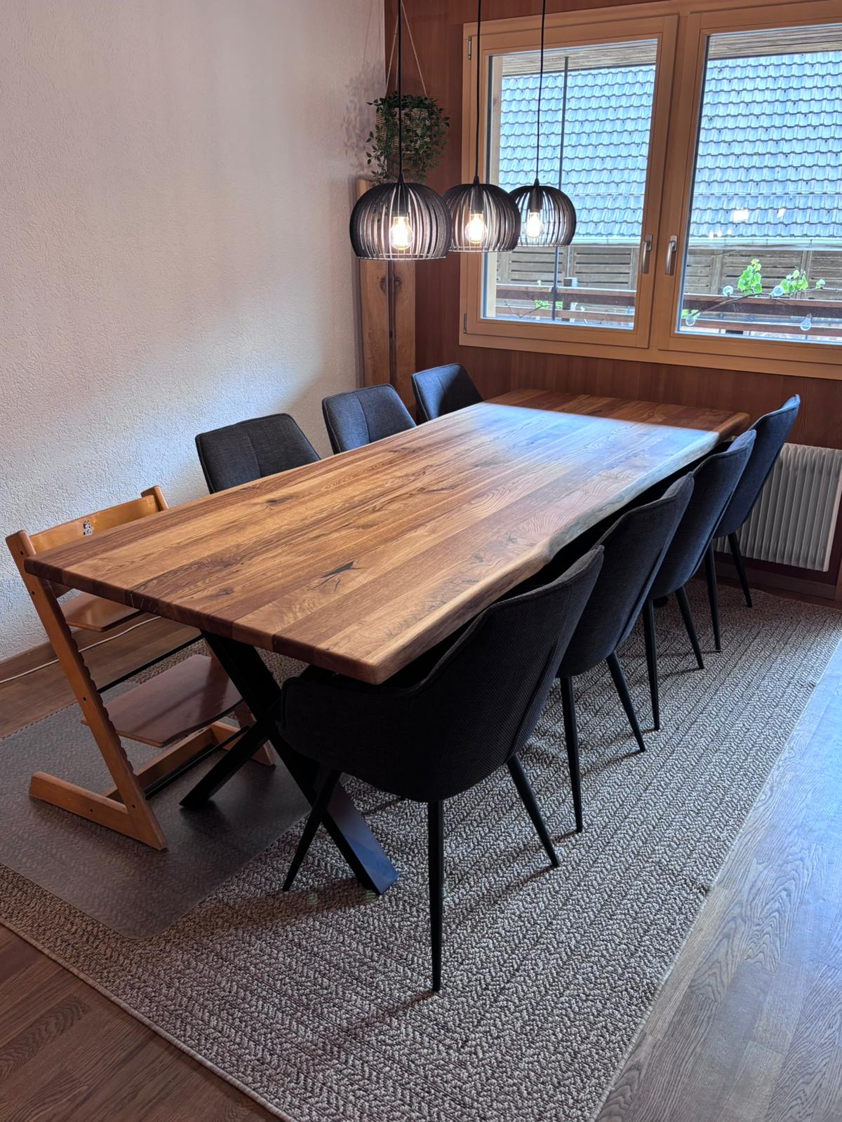 DR SCHRINER Massivholztisch